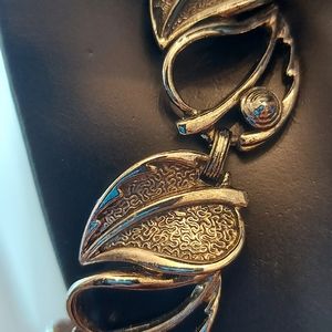 Sarahcov silver tone bracelet